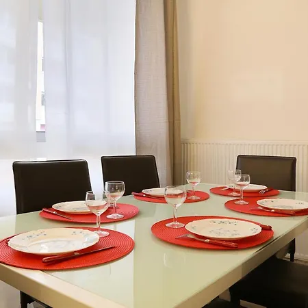 Le Premier De Saint Georges Place 120m Parking Апартаменты *